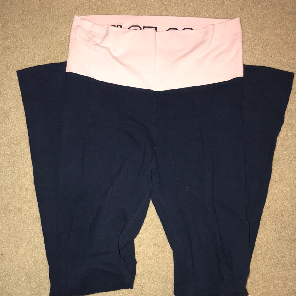 So Low Navy and Pink yoga pants